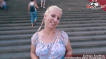غزاها في الأماكن العامة رجل وسيم ومارس الجنس بشدة في الفندق